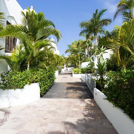 Paradise Luxury *